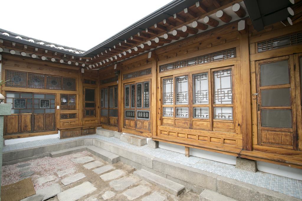 Nuri Hanok Guesthouse سيول المظهر الخارجي الصورة